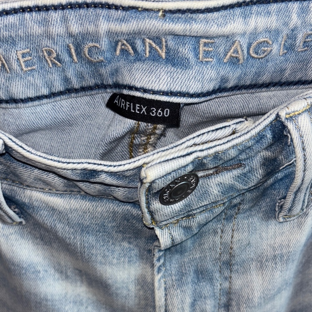 American Eagle Outfitters Light Blue Skinny Jeans - Picture 5 of 11